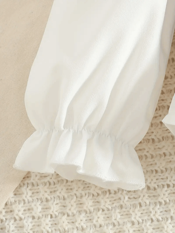 Conjunto de Camisa y Pantalones Acampanados