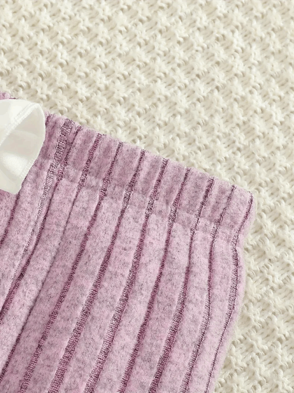 Conjunto de Camisa y Pantalones Acampanados